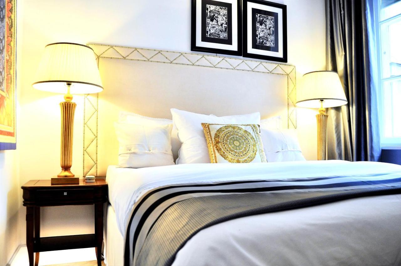 Mondrian Luxury Suites & Apartments Old Town Варшава Екстер'єр фото