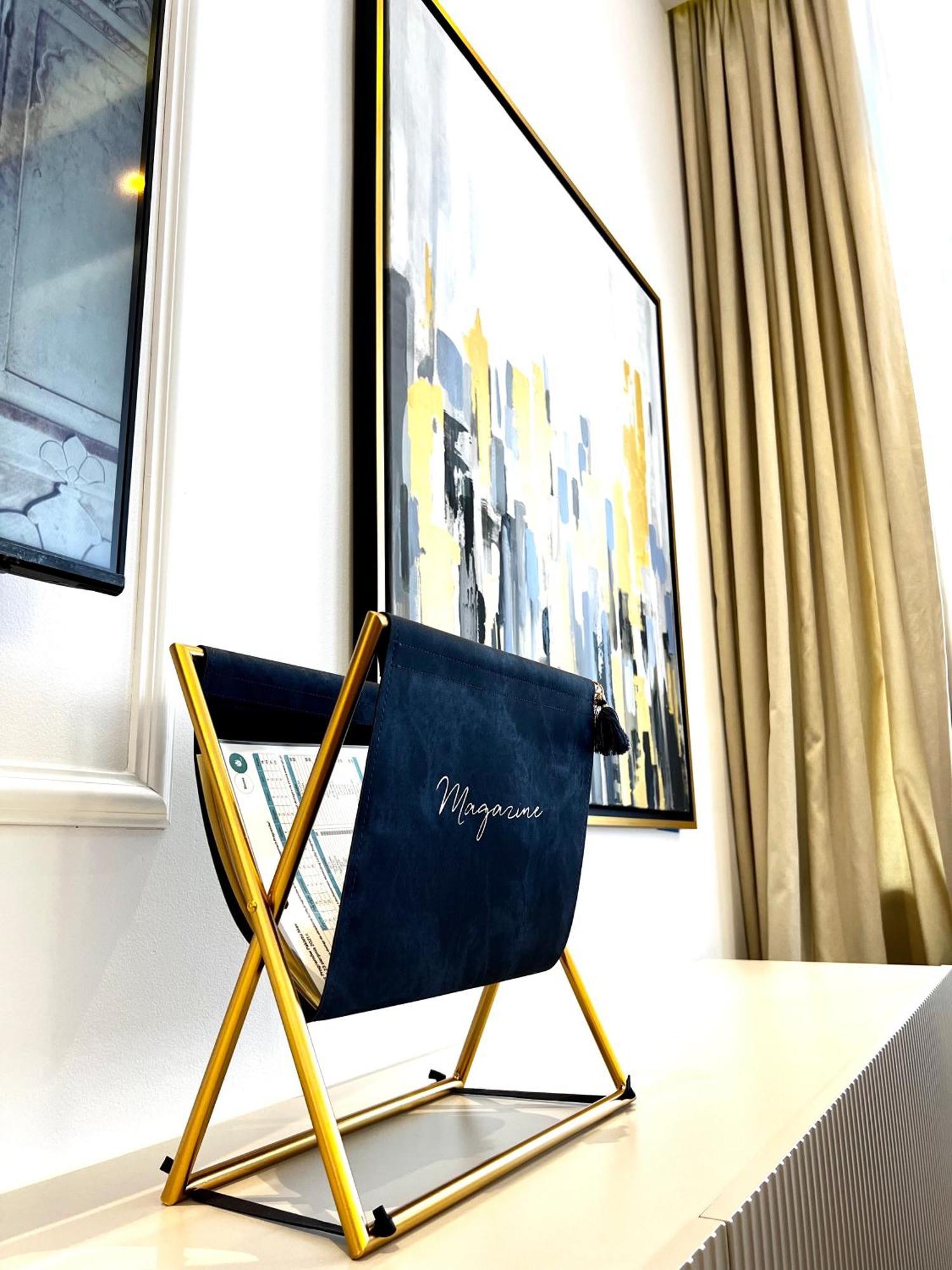 Mondrian Luxury Suites & Apartments Old Town Варшава Номер фото