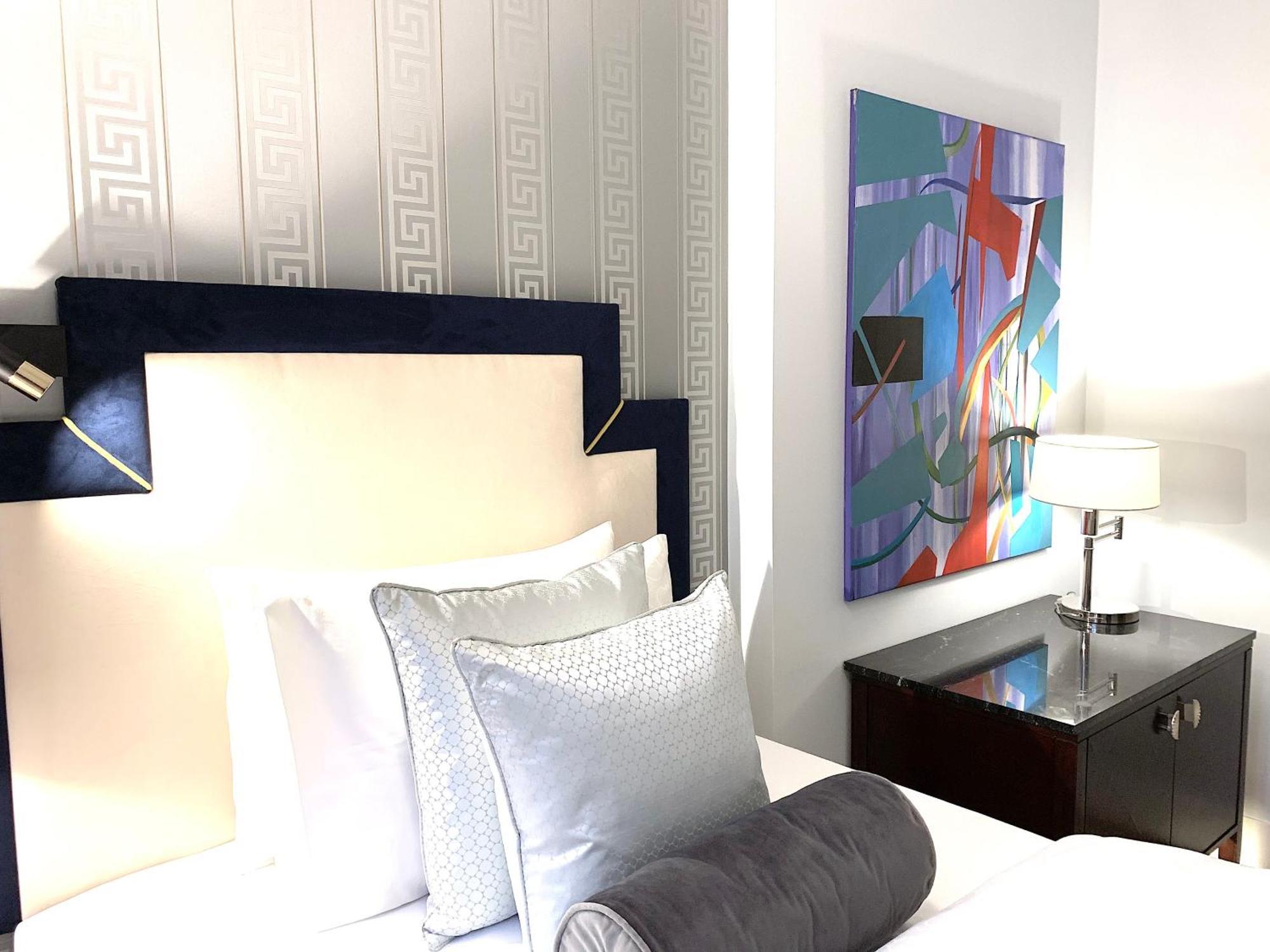 Mondrian Luxury Suites & Apartments Old Town Варшава Номер фото